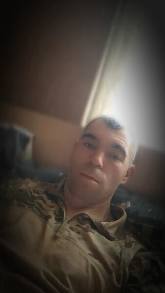  ,   Viktor, 35 ,     , c , 