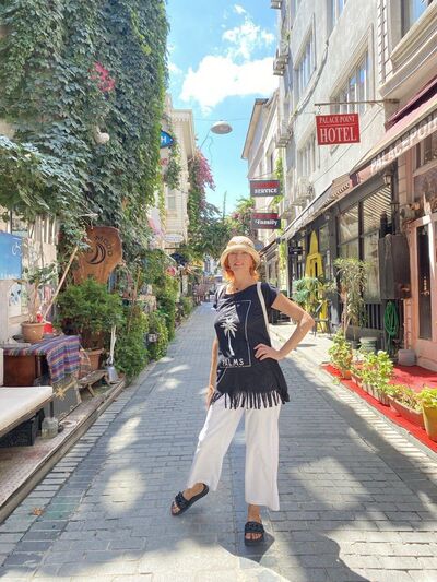  -,   Marina, 65 ,     , c 