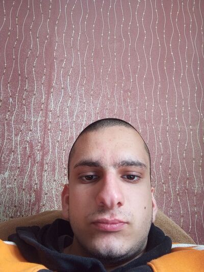  ,   Maxo, 20 ,   ,   , c , 
