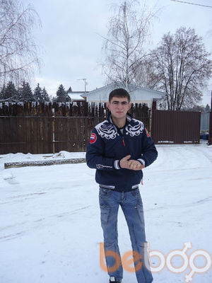  2343781  Artur, 36 ,    