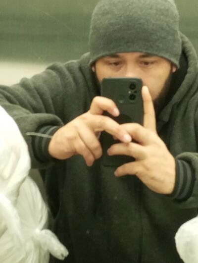  ,   Donik, 33 ,   ,   