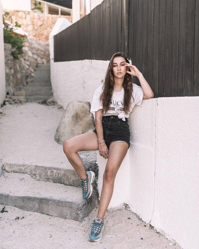  ,   Lera, 28 ,   ,   , c 