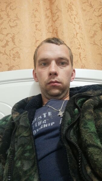  ,   Stepan, 32 ,   ,   