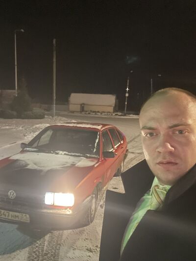  ,   Ilya, 30 ,   ,   