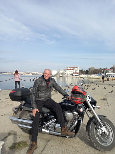  ,   Aleksandr, 52 ,   ,   