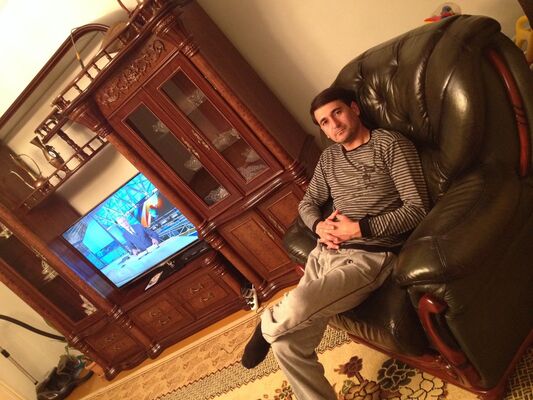  ,   Akmurat, 43 ,   