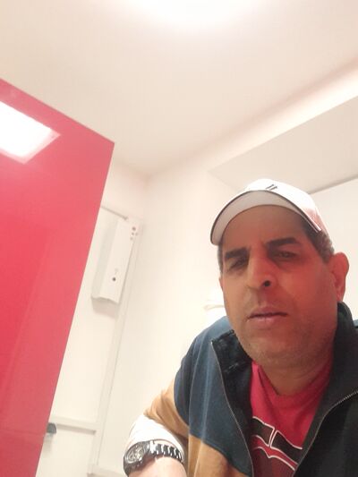  ,   David, 54 ,   ,   