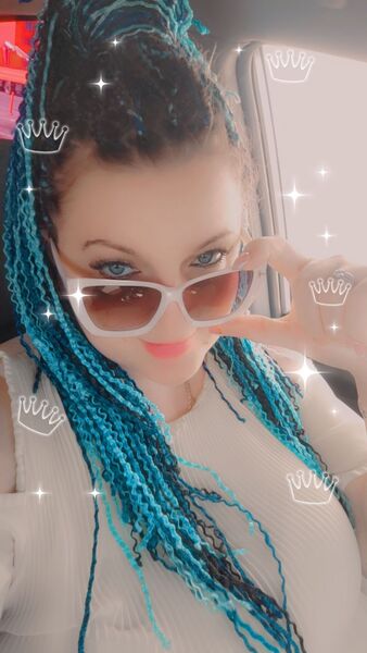  ,   Roxie, 35 ,   ,   , c , 