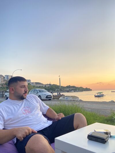  ,   Ali, 23 ,   ,   