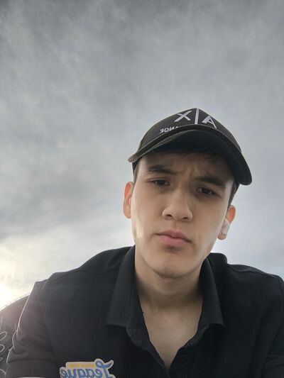  ,   Shoxrux, 21 ,   ,   