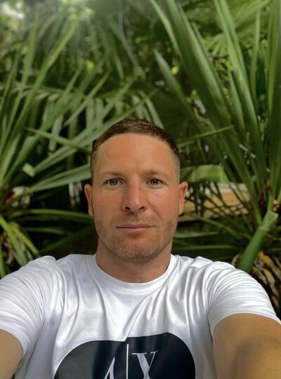   ,   Jason, 37 ,   ,   