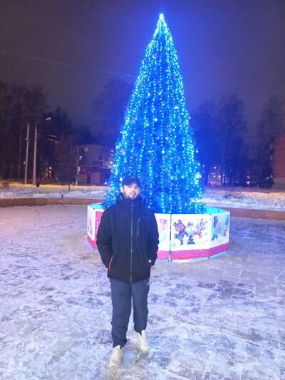  ,   Ikrom, 34 ,   , c , 