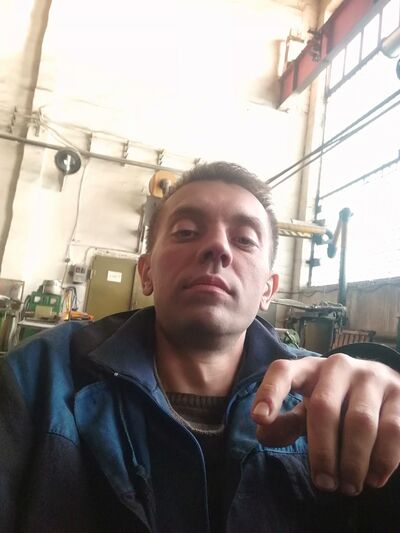  ,   Student, 33 ,   