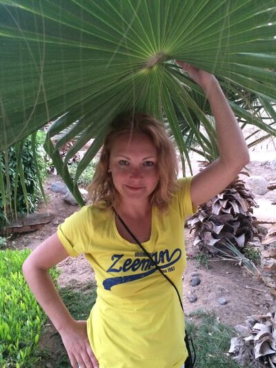  ,   Lara, 52 ,   ,   , c 