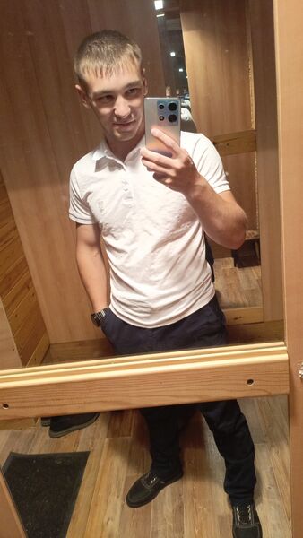 ,   Alex, 24 ,   ,   , c , 