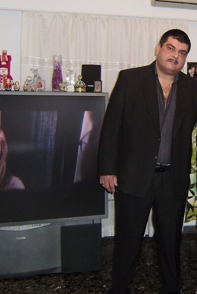  ,   Leonid, 52 ,   ,   , c 