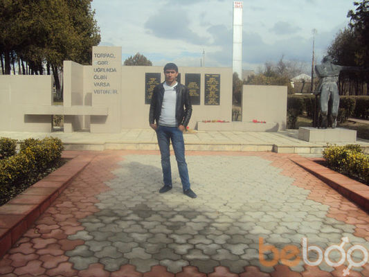  ,   Emirxan, 35 ,   