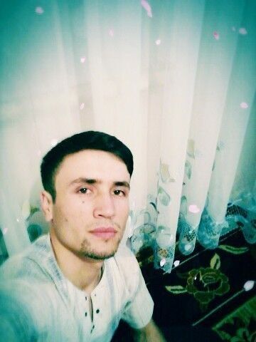  ,   Alyosha, 29 ,   