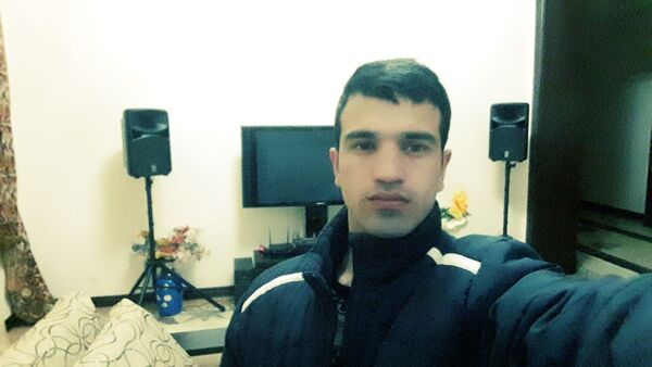  ,   Ali, 32 ,   ,   , c 