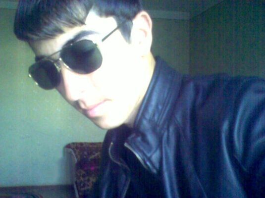  ,   Maxx, 33 ,   