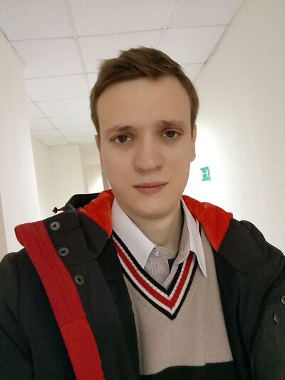  ,   Valentin, 28 ,   ,   