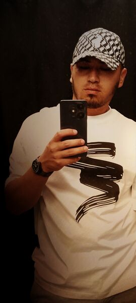  --,   Islom, 25 ,   ,   