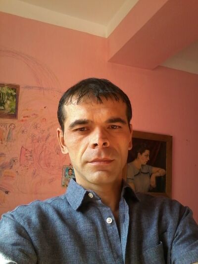  ,   Alan, 46 ,   