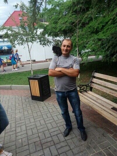  ,   Aray, 47 ,   ,   