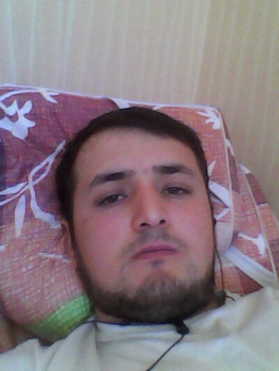  ,   Umar, 32 ,   