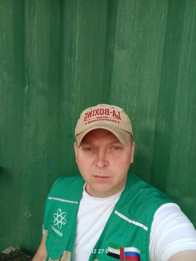   ,   Az, 42 ,   ,   , c 