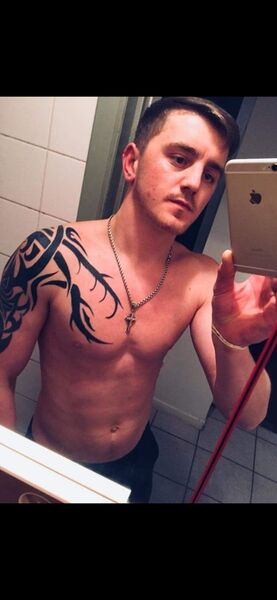  ,   Kasper, 32 ,   ,   , c 