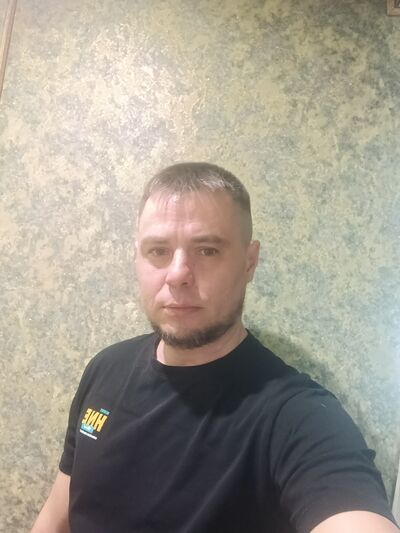  ,   Alexander, 41 ,   c 