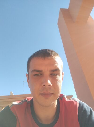  ,   Alex, 36 ,   ,   