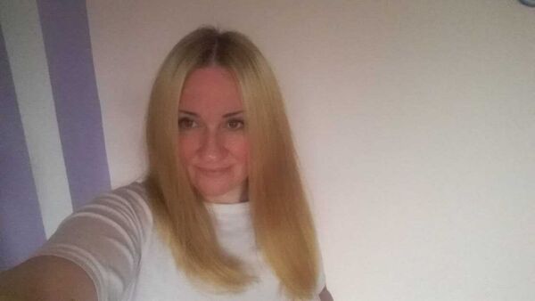  Antwerp,   Ellen, 48 ,   c 