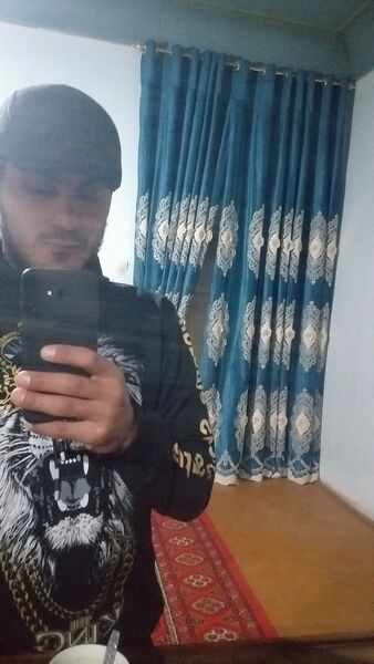  ,   Doniyor, 28 ,   ,   