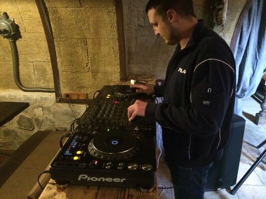  Very,   , 37 ,   ,   , c 