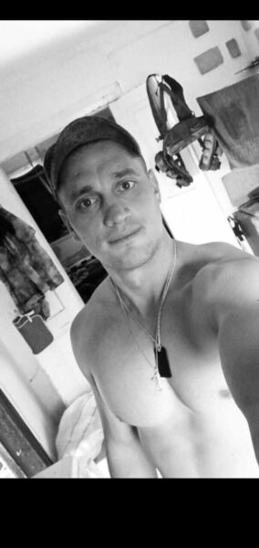  ,   Sacha, 39 ,   ,   