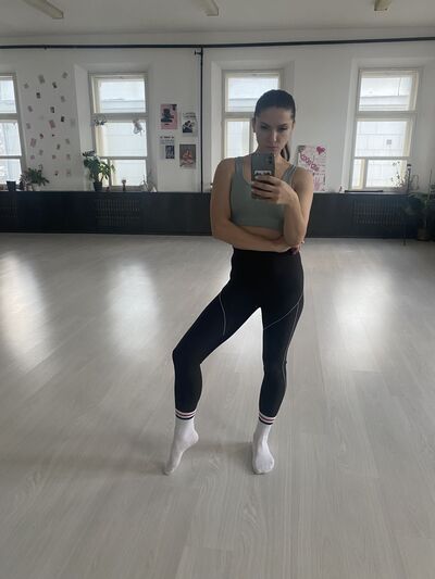  ,   Ekaterina, 32 ,     , c , 