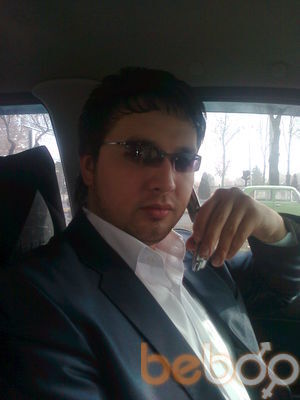  ,   Maksim, 40 ,   