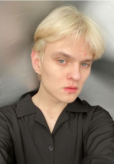  Goddard,   , 24 ,   ,   