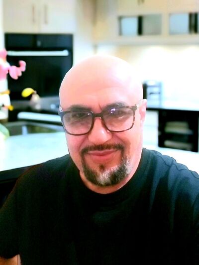  Purton Stoke,   Shah, 51 ,   ,   