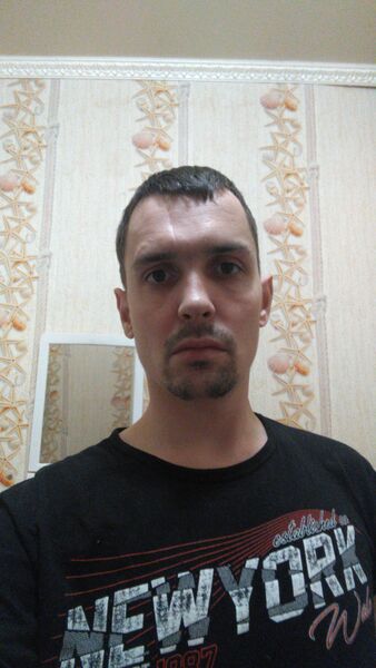  ,   Aleksandr, 32 ,   ,   