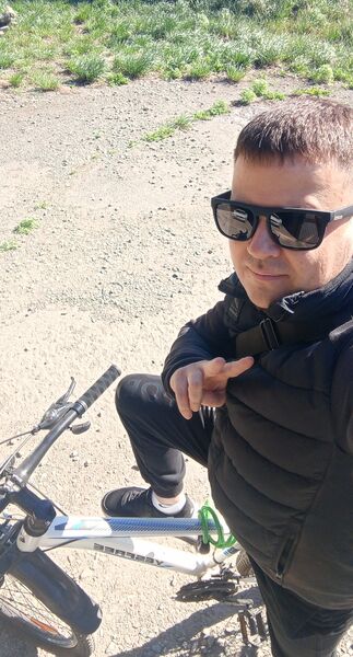  ,   Aleksei, 37 ,   ,   , c , 