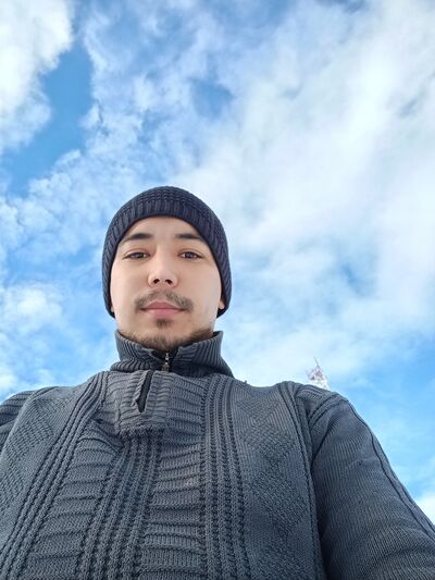  ,   Daminik, 27 ,   ,   