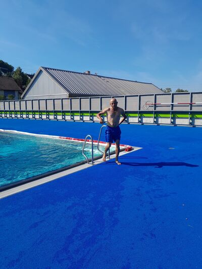  ,   Constantin, 42 ,   ,   