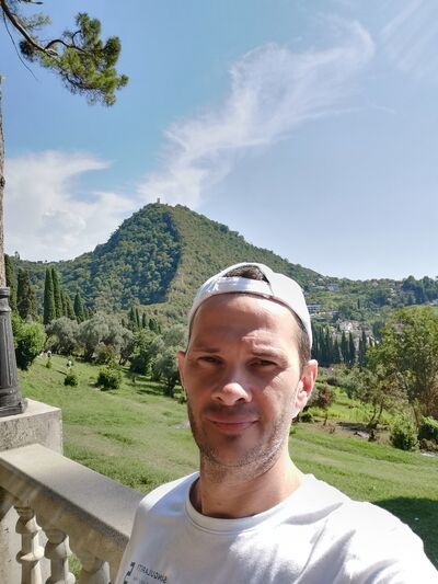  ,   Pavlesku, 45 ,   ,   , c , 