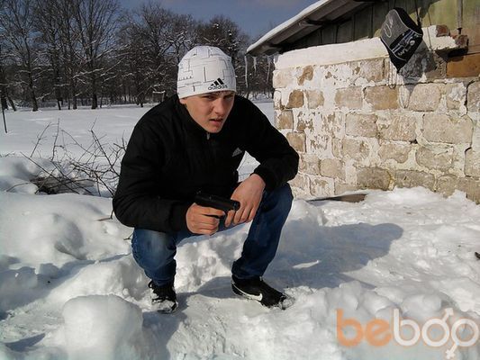  ,   Anton, 31 ,   