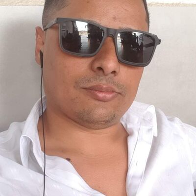  -,   Angelo, 39 ,   ,   