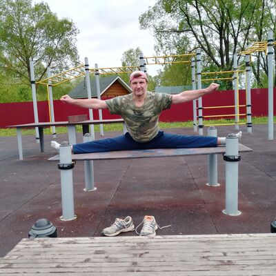  ,   Vlad, 58 ,   ,   