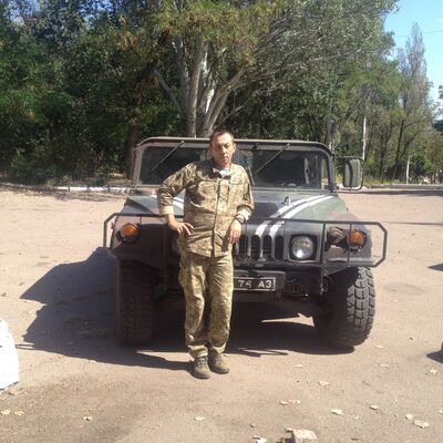  ,   Yury, 56 ,     , c 